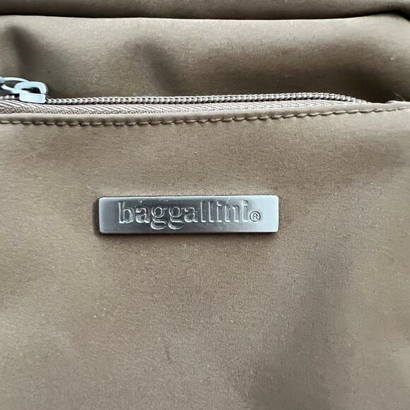 Baggallini Pocket Belt And Crossbody Bag Neutral Tan Brown Travel Bag - Picture 8 of 8